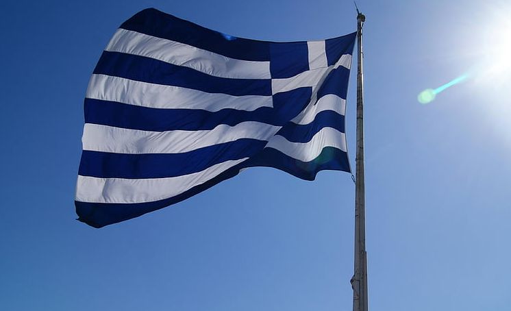 Yunanistan AB'nin kriz listesinden çıktı