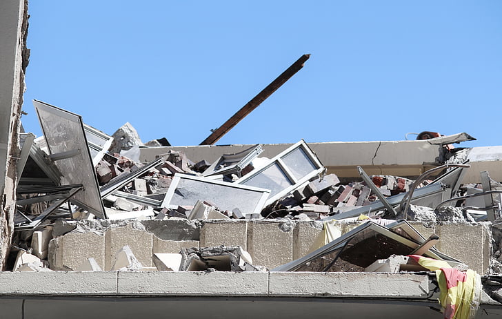 Kolombiya'da deprem: Binlerce bina çöktü, can kaybı artıyor
