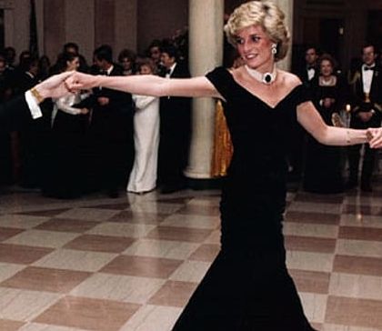 Prenses Diana’nın kardeşi Charles Spencer’dan Kral Charles’a ‘gaslighting’ suçlaması